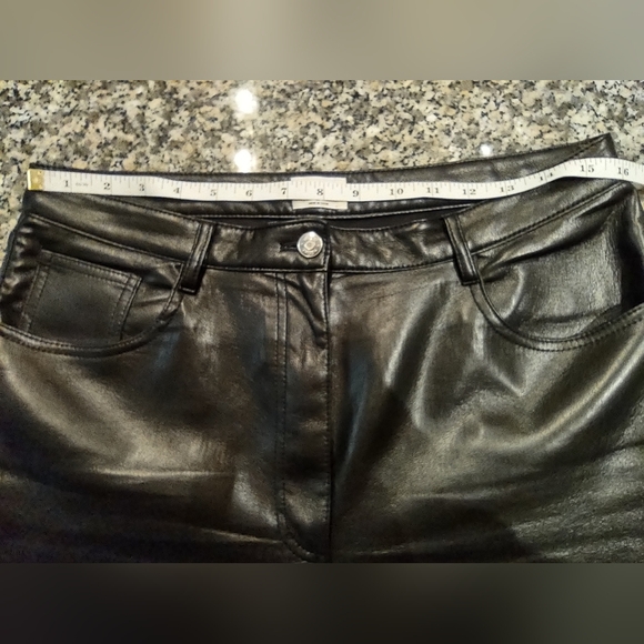 Aritzia Wilfred The Melina, Black, Vegan Leather, High Rise, 5 pockets, Size 12 - Picture 9 of 14